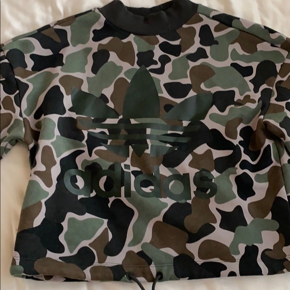 adidas camo sweatshirt